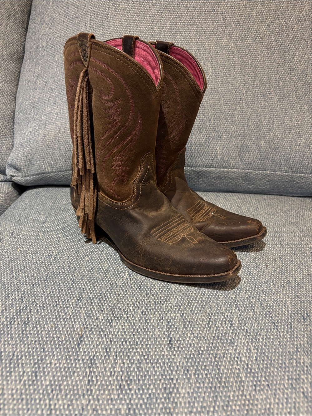 Ariat fringe leather western boots! Women’s 7